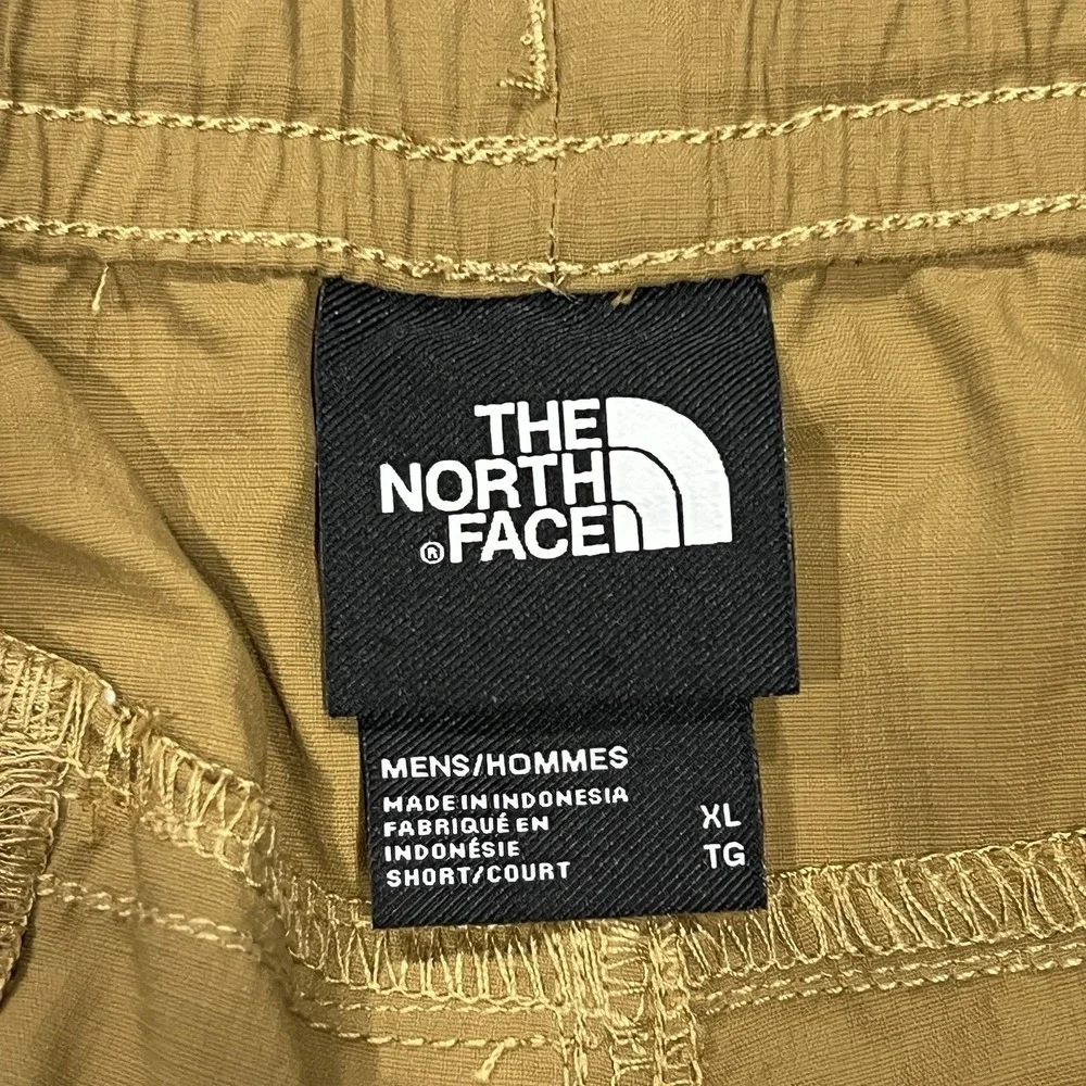 The‎ North Face Nylon Men Brown Outdoor Hiking Lightweight Pocket Size XL 38